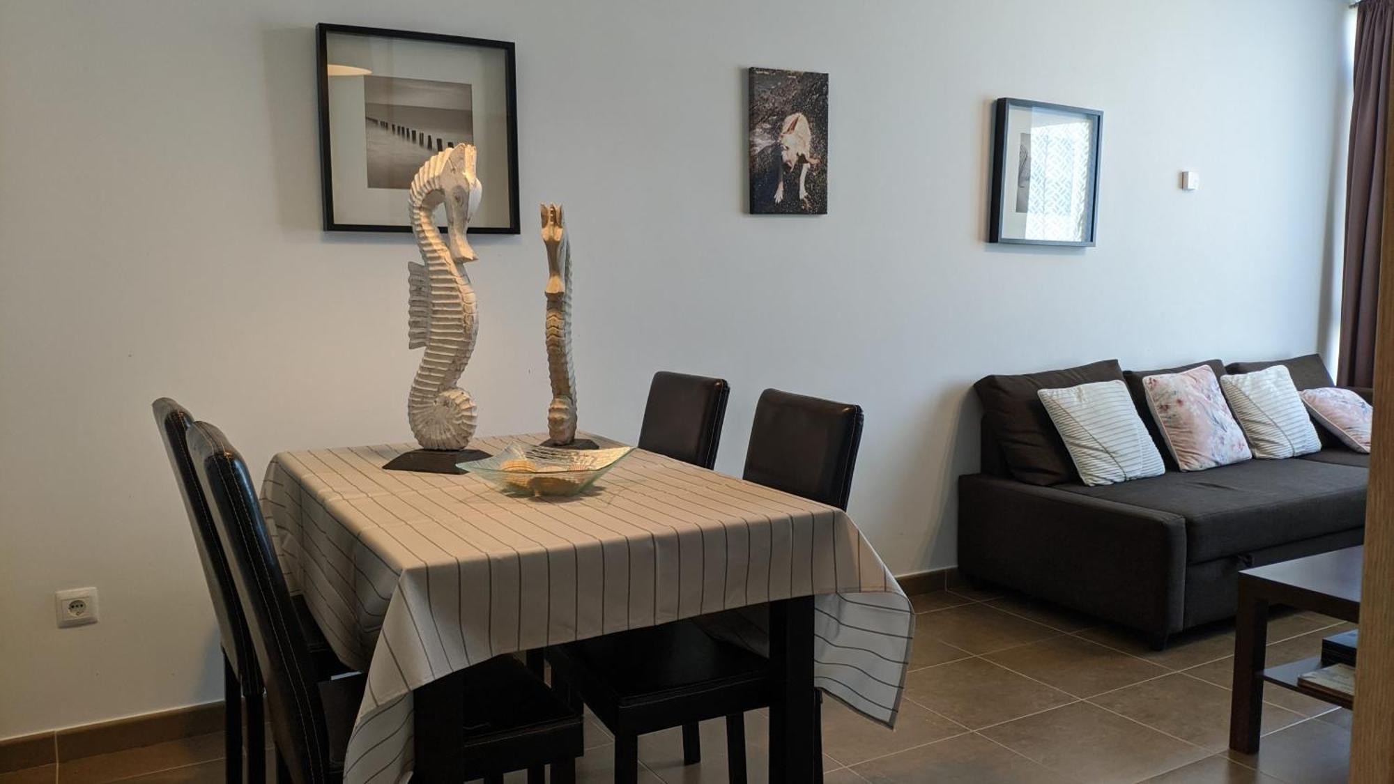 Fozlidays! Apartamento, Parking & Relax エクステリア 写真